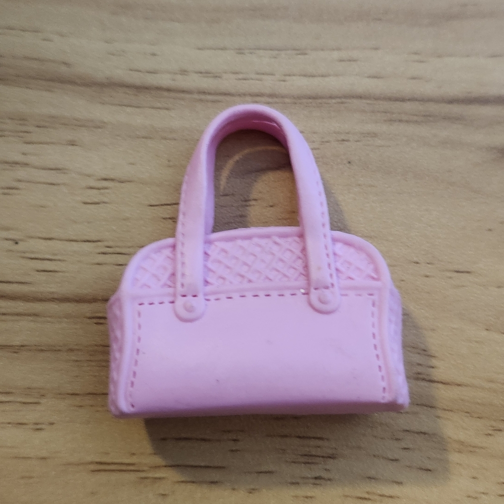 Barbie - Picture 3 of 5